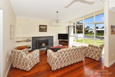 House For Sale - VIC - Goroke - 3412 - Fully Renovated 5 bedroom Home.  (Image 2)