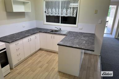 Unit For Lease - QLD - Gatton - 4343 - 3 BEDROOM DUPLEX CLOSE TO TOWN!!  (Image 2)