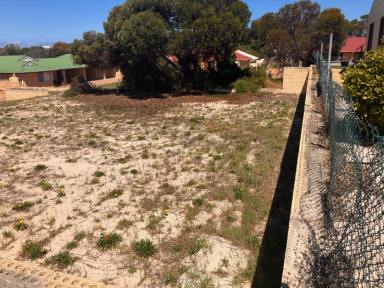 Residential Block For Sale - WA - Hopetoun - 6348 - Take your time to build your dream!  (Image 2)
