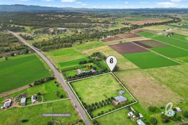 Lifestyle For Sale - NSW - Singleton - 2330 - Architecturally Designed Home on approximately 5.75 Acres  (Image 2)