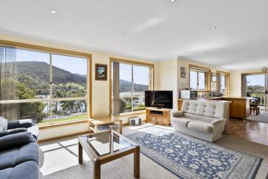 House For Sale - TAS - Eaglehawk Neck - 7179 - Coastal Bliss with Ocean Views – Your Seaside Escape Awaits  (Image 2)