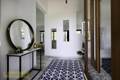House For Sale - NSW - Mudgee - 2850 - UNMATCHED HOME - CBD LOCATION  (Image 2)