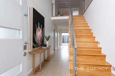 House For Sale - WA - Hillarys - 6025 - A Luxury Entertainer, Hidden Away!  (Image 2)
