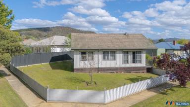House For Sale - VIC - Myrtleford - 3737 - One not to miss  (Image 2)