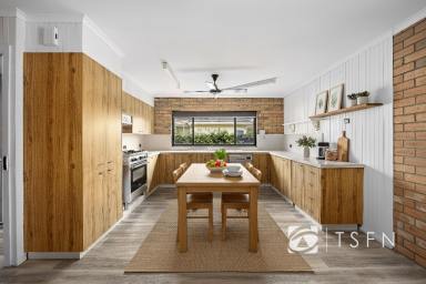 House For Sale - VIC - North Bendigo - 3550 - Spacious Family Home with Development Potential  (Image 2)