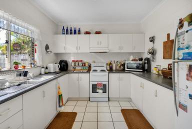 House For Lease - QLD - Edmonton - 4869 - Edmonton Home on a Budget - Big Kitchen - Solar - Side Access  (Image 2)