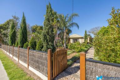 House For Sale - VIC - Lindenow South - 3875 - The Established Garden  (Image 2)
