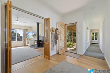 House For Sale - VIC - Bairnsdale - 3875 - All the Work is Done. Ready to Move In.  (Image 2)