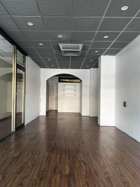 Retail For Lease - SA - Nuriootpa - 5355 - Retail / Office /  (Image 2)