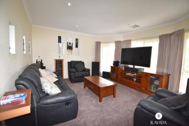 House For Sale - VIC - Oxley - 3678 - Modern Family Home in Prime Location  (Image 2)