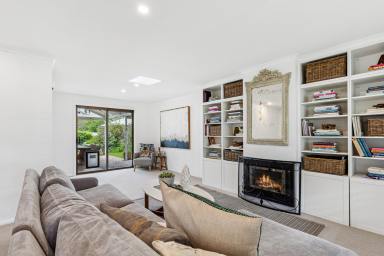 House For Sale - SA - Hahndorf - 5245 - Hamptons haven in Hahndorf  (Image 2)