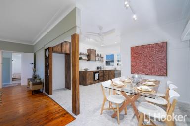 House Auction - NSW - Inverell - 2360 - Spacious Family Home Overlooking the Tennis Courts  (Image 2)