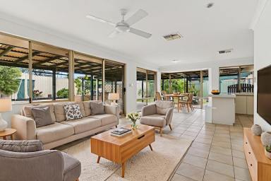House For Sale - WA - Thornlie - 6108 - Quality Built Home in a Quiet Cul-de-Sac  (Image 2)