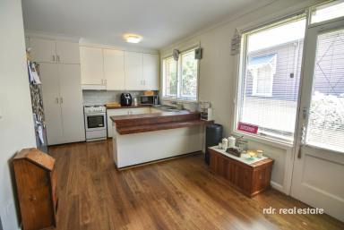 House For Sale - NSW - Inverell - 2360 - GREAT POTENTIAL, PRIME LOCATION  (Image 2)