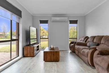 House Sold - VIC - Mildura - 3500 - Spacious Family Living  (Image 2)