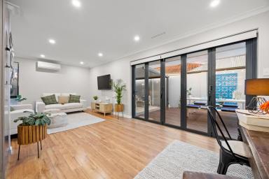 House For Sale - WA - Wilson - 6107 - Renovated Stylish Home Only A Short Stroll To The River  (Image 2)