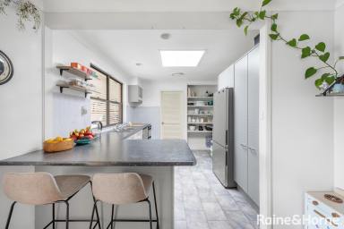 House For Sale - NSW - North Nowra - 2541 - Delightful Family Home - 740m2 Block  (Image 2)