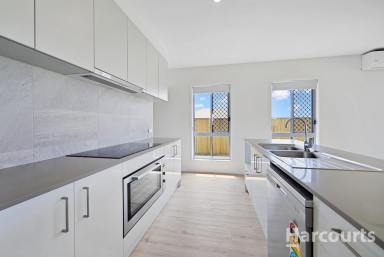 House For Lease - QLD - Bargara - 4670 - Coastal Elegance: 4-Bedroom Home in Bargara  (Image 2)