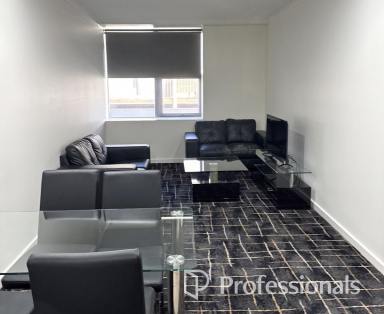 Apartment For Sale - VIC - Mildura - 3500 - Fully Furnished Inner City Quality Apartment – Iconic Old Mildura Base Complex  (Image 2)
