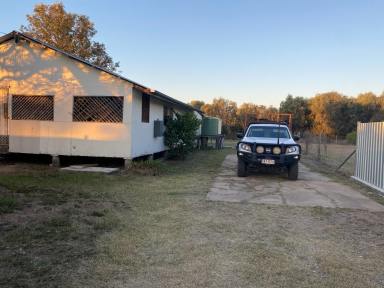 House For Sale - QLD - Ogmore - 4706 - Cheap Entry into the Property Market – Handyman’s Project!  (Image 2)