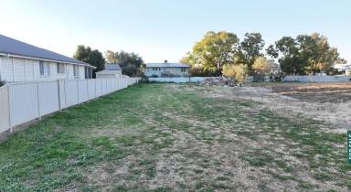 Residential Block For Sale - NSW - Moree - 2400 - Developing Quiet Cul-De-Sac  (Image 2)