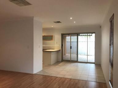 Villa Leased - WA - Carlisle - 6101 - Great location 3 Bed Home  (Image 2)