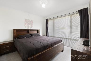 House For Sale - WA - Baldivis - 6171 - Family Living at Its Finest – Space, Style & Solar Savings!  (Image 2)