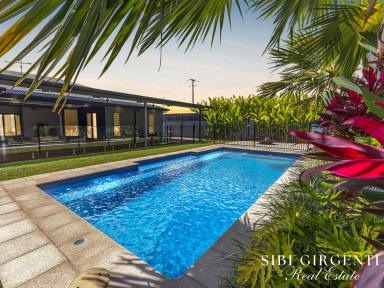 House For Sale - QLD - Mareeba - 4880 - IMPECCABLE FAMILY HOME IN DESIRABLE NEIGHBORHOOD  (Image 2)