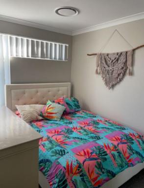 House Leased - WA - Eglinton - 6034 - 20 Aureolin Road, Eglinton  (Image 2)