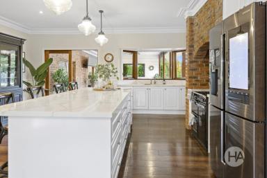 Acreage/Semi-rural For Sale - VIC - Somerville - 3912 - Luxury Country Oasis On Over An Acre  (Image 2)