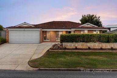 House For Sale - WA - Kardinya - 6163 - A Lift in Lifestyle!  (Image 2)