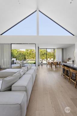 House For Sale - VIC - Mount Martha - 3934 - A Statement Of Style (Image 2)