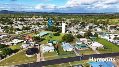 House For Sale - QLD - Biggenden - 4621 - NOTHING TO DO BUT MOVE IN!  (Image 2)