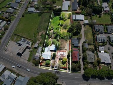 House For Sale - NSW - Moss Vale - 2577 - R3 Medium Density Zoning + Existing ROI  (Image 2)