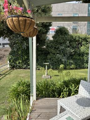 House For Sale - NSW - Lithgow - 2790 - IDYLLIC COUNTRY COTTAGE (Image 2)