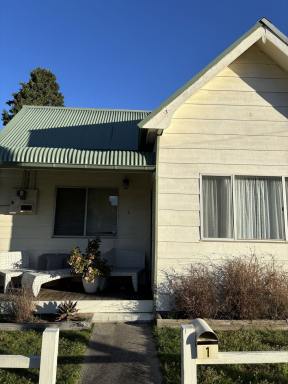 House For Sale - NSW - Lithgow - 2790 - IDYLLIC COUNTRY COTTAGE  (Image 2)