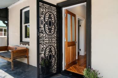 House For Sale - NSW - Mudgee - 2850 - HISTORIC CHARM MEETS MODERN COMFORT  (Image 2)