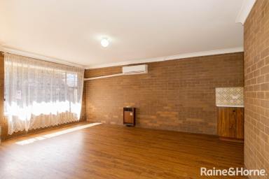 Unit For Lease - NSW - Forest Hill - 2651 - COMFORTABLE LIVING IN FOREST HILL  (Image 2)