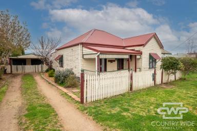House For Sale - NSW - Glen Innes - 2370 - Strong Investment Opportunity, Currently Tenanted at $375/week  (Image 2)