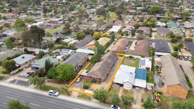 House For Sale - NSW - Kooringal - 2650 - Brilliant Investment - Four Units  (Image 2)