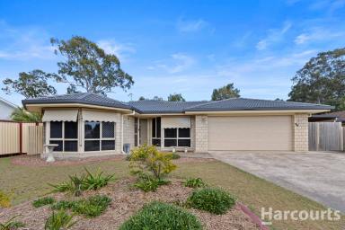 House For Sale - QLD - Toogoom - 4655 - Relaxed Coastal Living - Space, Style & Comfort by the Beach (Image 2)