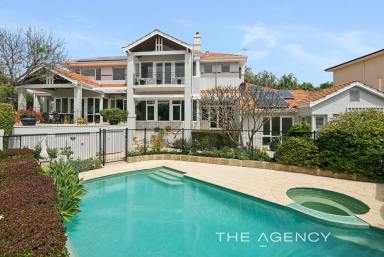 House For Sale - WA - Swanbourne - 6010 - Magnificent Beach and Parkland Estate  (Image 2)