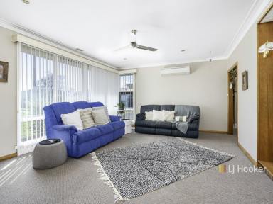 House For Lease - TAS - Devonport - 7310 - Room for the Family, Close to Schools  (Image 2)