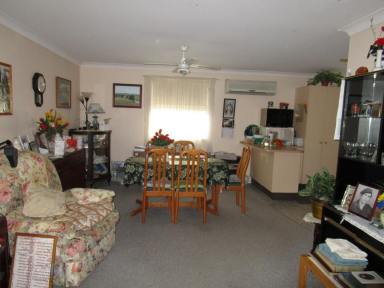 House For Lease - NSW - Taree - 2430 - Three Bedroom Home  (Image 2)