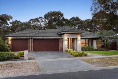 House For Sale - VIC - Junortoun - 3551 - Effortless Family Living with Poolside Perfection  (Image 2)