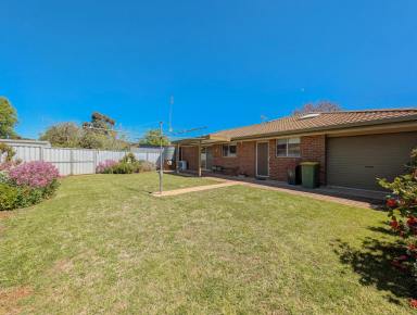 Unit For Sale - VIC - Kerang - 3579 - Hard to Find  (Image 2)