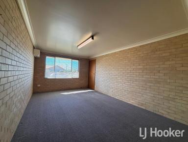 Unit For Lease - NSW - Inverell - 2360 - Low-Maintenance 2 Bedroom Unit  (Image 2)