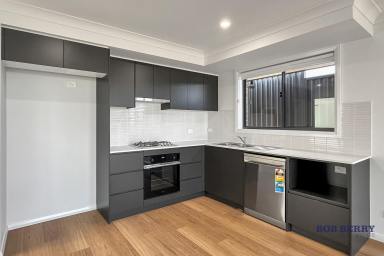 House Leased - NSW - Dubbo - 2830 - Brand New Home in Southlakes Estate  (Image 2)