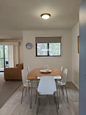 House For Lease - QLD - Tewantin - 4565 - Fully Furnished One-Bedroom Lakefront Apartment  (Image 2)