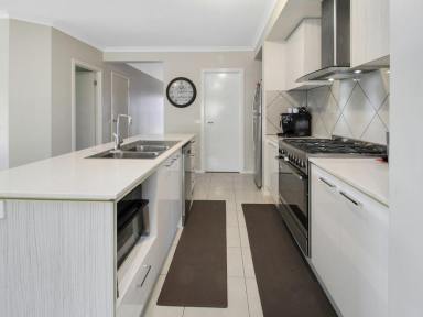 House For Sale - VIC - Bairnsdale - 3875 - A GREAT FAMILY FIND  (Image 2)